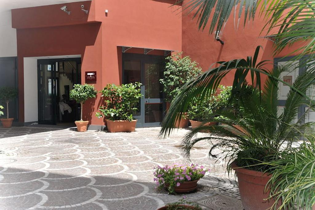 Hotel Tiempo Naples Exterior photo